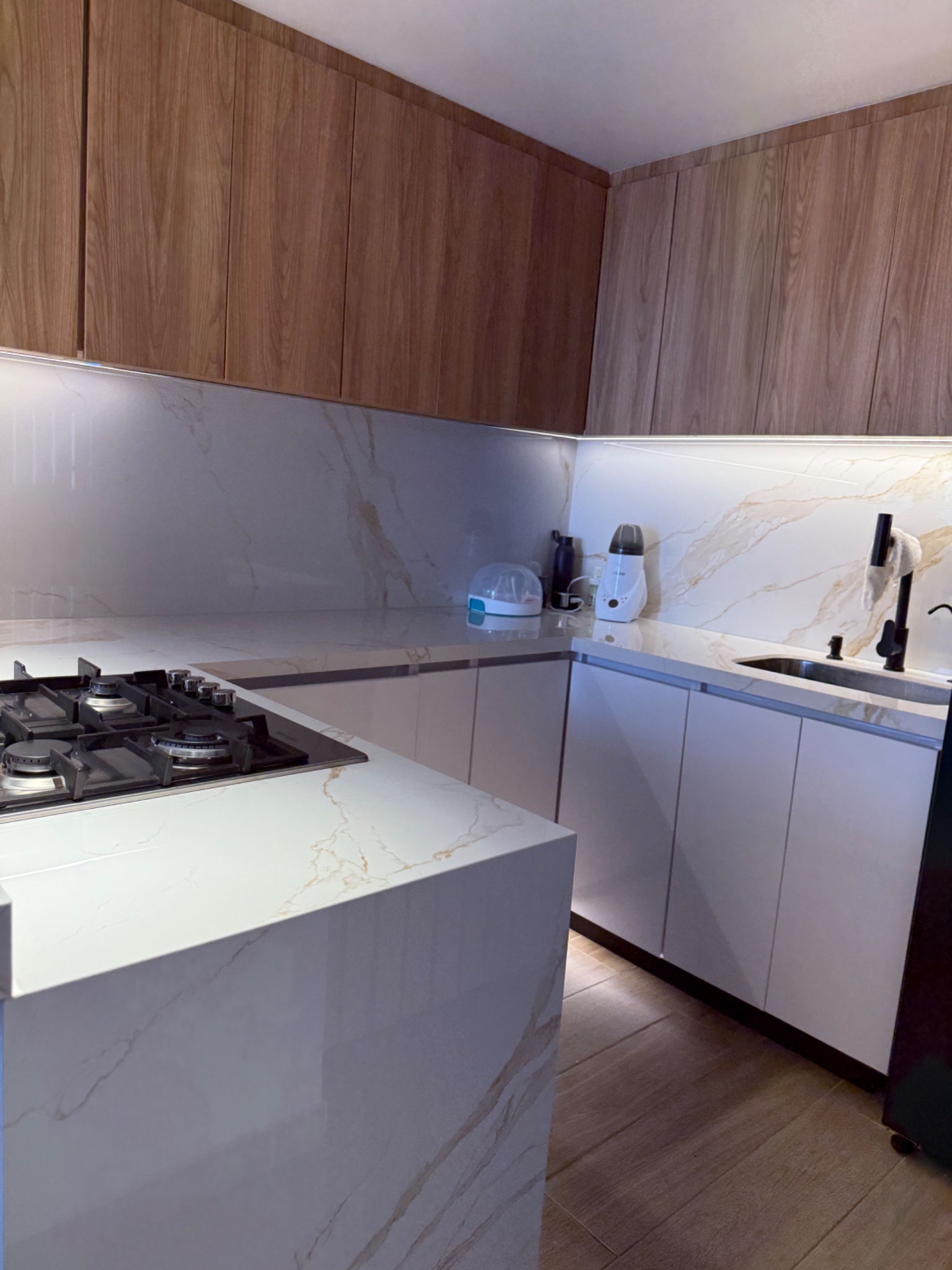 Apartamento en venta en Granada Norte, Bogotá · foto 2 de 17