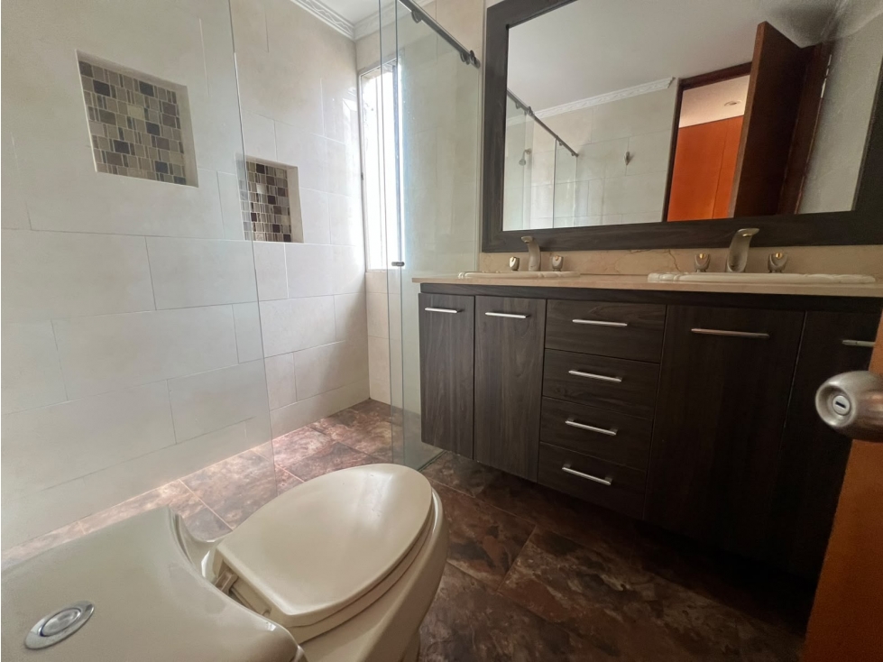Casa en arriendo en Las Palmas, Medellín · foto 23 de 24