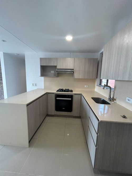 Apartamento de 3 alcobas en arriendo en Urbanizacion Los Corales, Barranquilla, 111 m² · foto 8 de 24