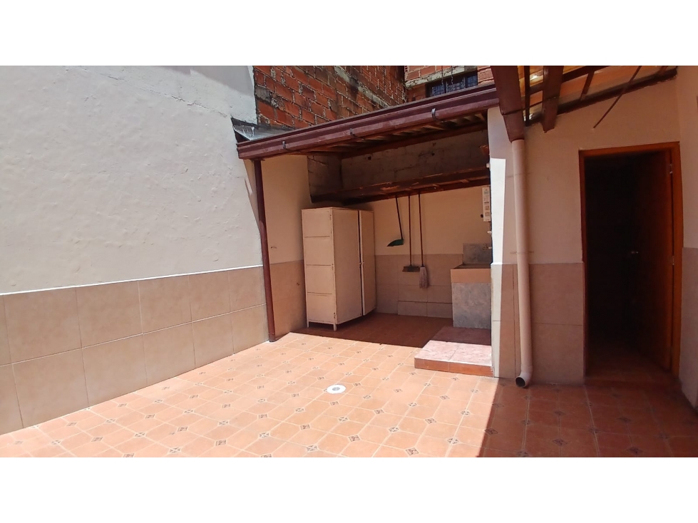 Casa en venta en Playa Rica, Itagüí · foto 8 de 21