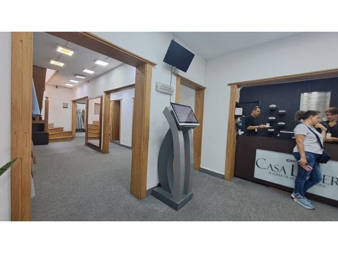 Local en venta en Glorieta Pilsen, Itagüí, 282 m² · foto 2 de 16