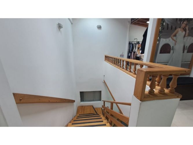 Local en venta en Glorieta Pilsen, Itagüí, 282 m² · foto 9 de 16