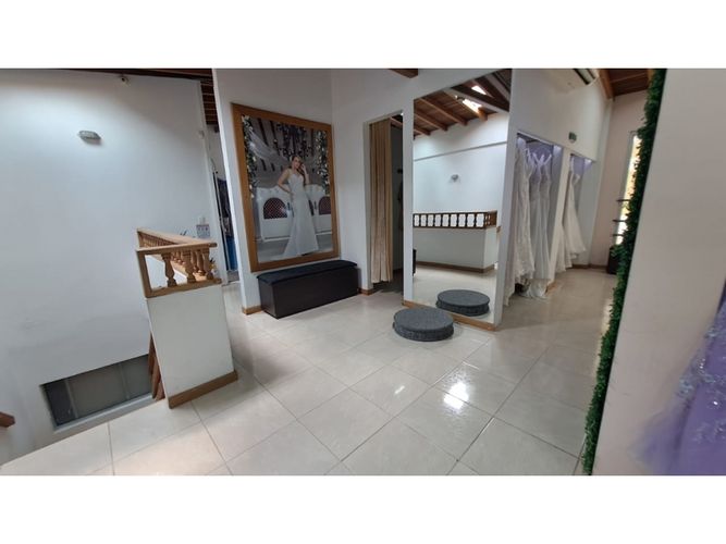 Local en venta en Glorieta Pilsen, Itagüí, 282 m² · foto 11 de 16