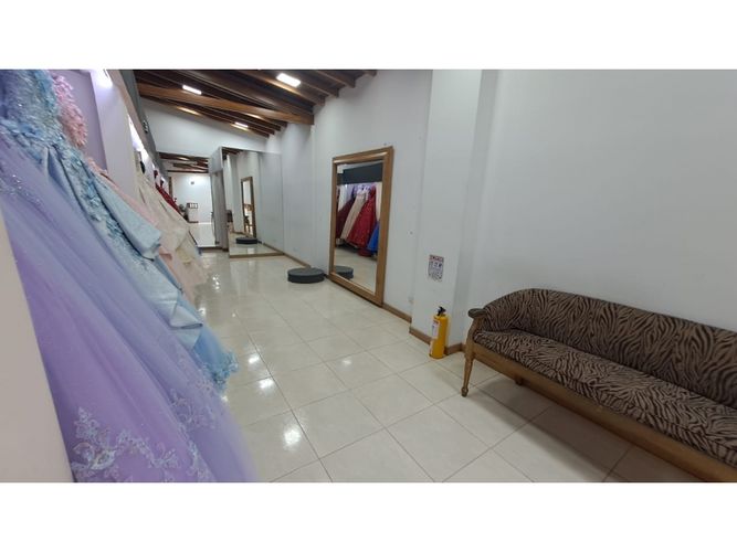 Local en venta en Glorieta Pilsen, Itagüí, 282 m² · foto 12 de 16