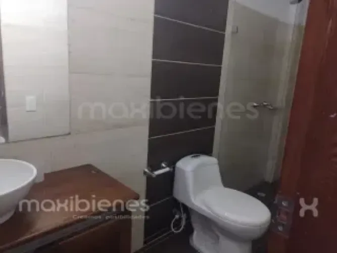 Apartamento de 2 alcobas en venta en El Carmen De Viboral, El Carmen de Viboral, 64 m² · foto 2 de 11