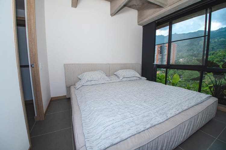 Apartaestudio en venta en La Inmaculada, Envigado, 66 m² · foto 7 de 11
