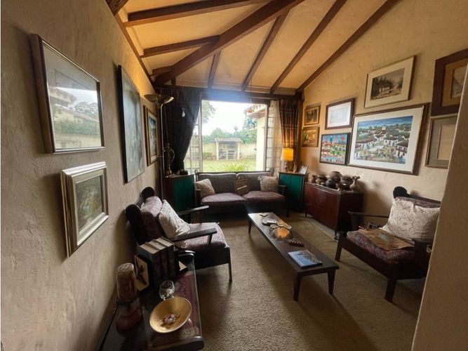 Casa de 5 alcobas en venta en Guaymaral, Bogotá, 220 m² · foto 11 de 24
