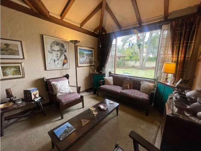 Casa de 5 alcobas en venta en Guaymaral, Bogotá, 220 m² · foto 12 de 24