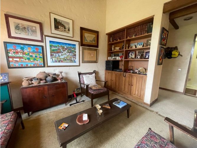 Casa de 5 alcobas en venta en Guaymaral, Bogotá, 220 m² · foto 14 de 24
