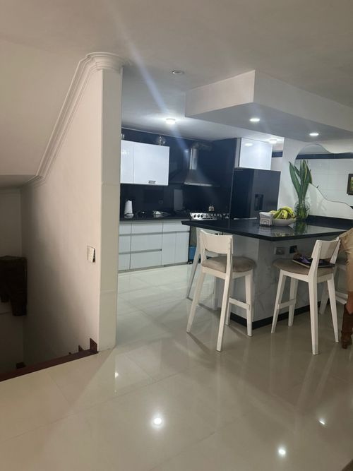 Casa en venta en Pinares, Pereira · foto 3 de 24