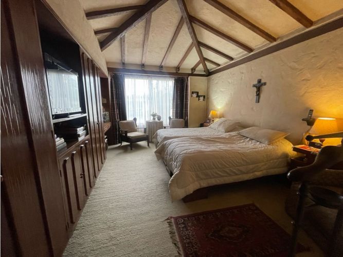 Casa de 5 alcobas en venta en Guaymaral, Bogotá, 220 m² · foto 18 de 24