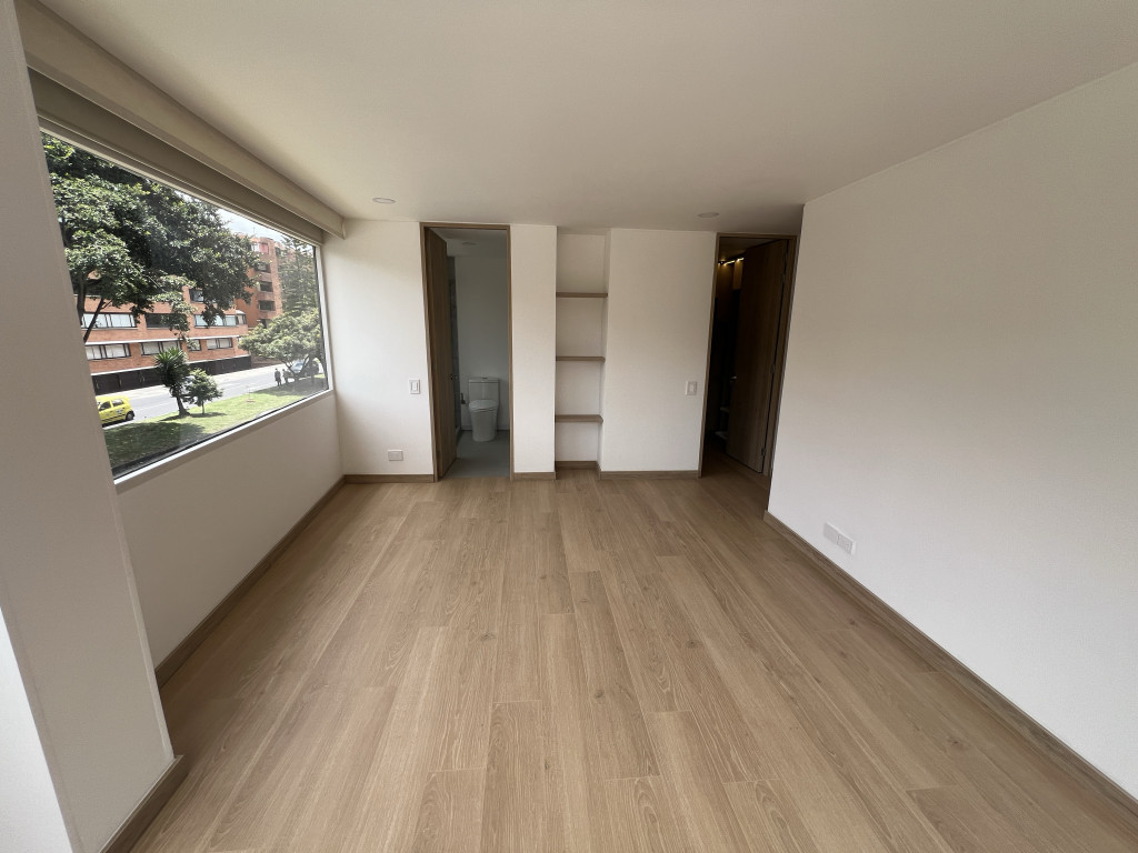 Apartamento en venta en Santa Barbara, Bogotá · foto 5 de 13