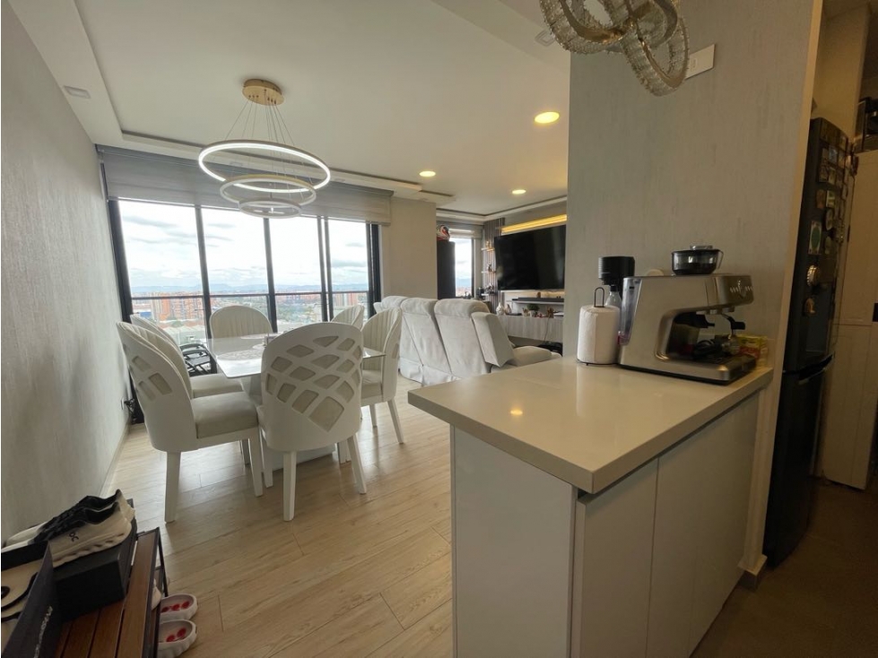 Apartamento en venta en Ciudad Salitre Oriental, Bogotá · foto 2 de 24