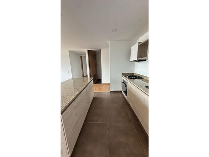 Apartamento de 3 alcobas en venta en Agrupacion Calahorra, Cajicá, 114 m² · foto 4 de 24