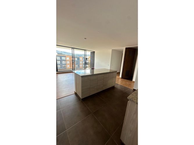 Apartamento de 3 alcobas en venta en Agrupacion Calahorra, Cajicá, 114 m² · foto 5 de 24