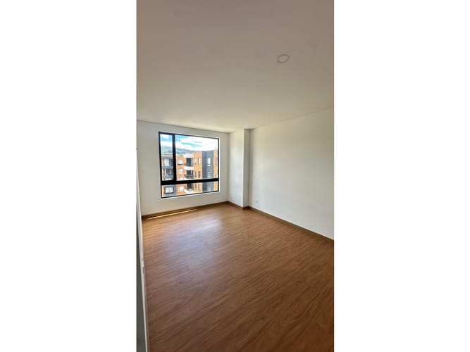 Apartamento de 3 alcobas en venta en Agrupacion Calahorra, Cajicá, 114 m² · foto 8 de 24