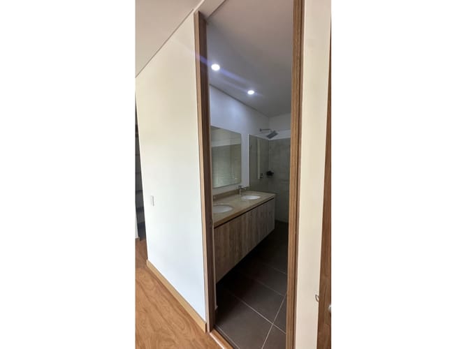 Apartamento de 3 alcobas en venta en Agrupacion Calahorra, Cajicá, 114 m² · foto 9 de 24