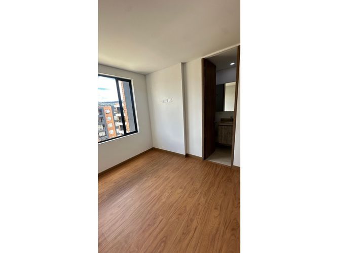 Apartamento de 3 alcobas en venta en Agrupacion Calahorra, Cajicá, 114 m² · foto 14 de 24