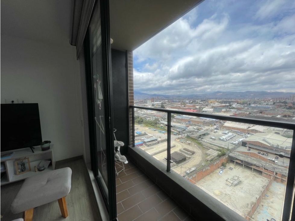 Apartamento en venta en Ciudad Salitre Oriental, Bogotá · foto 3 de 24