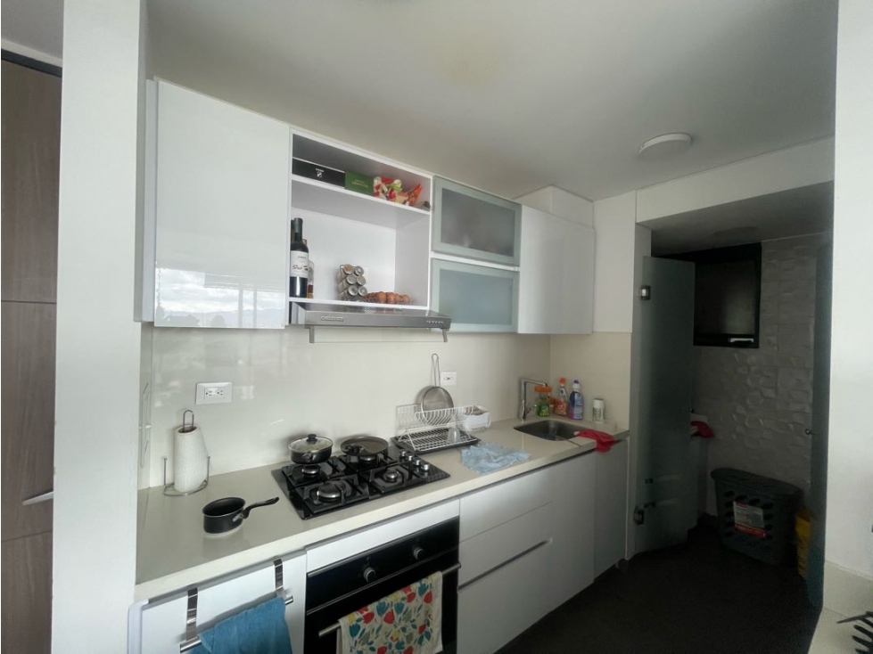Apartamento en venta en Ciudad Salitre Oriental, Bogotá · foto 9 de 24