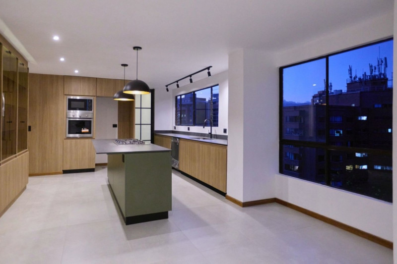 Apartamento en arriendo en El Tesoro, Medellín · foto 8 de 24
