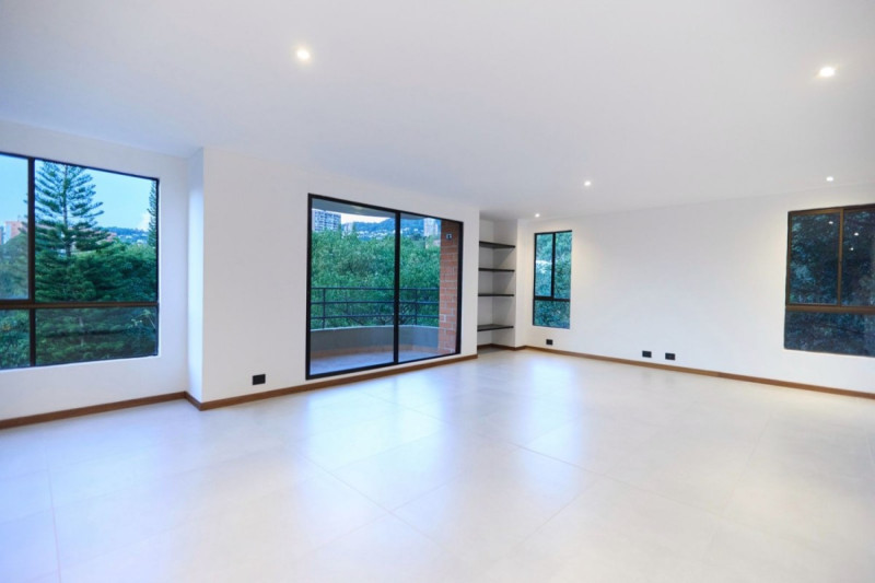 Apartamento en arriendo en El Tesoro, Medellín · foto 11 de 24