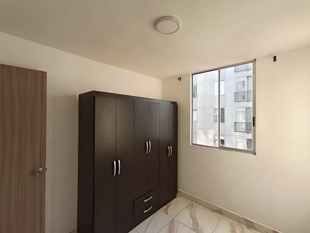 Apartamento en arriendo en Alfonso Lopez, Palmira · foto 10 de 17