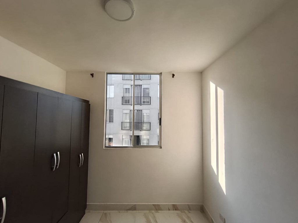 Apartamento en arriendo en Alfonso Lopez, Palmira · foto 11 de 17
