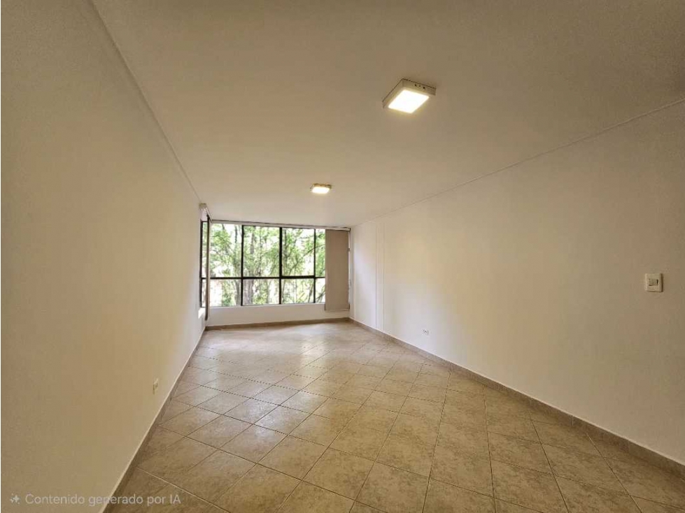 Apartamento en venta en Laureles, Medellín · foto 2 de 24