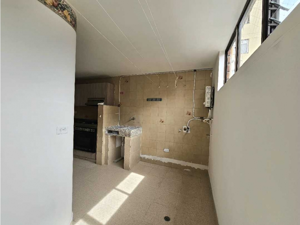 Apartamento en venta en Laureles, Medellín · foto 12 de 24