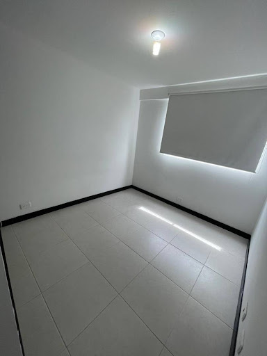 Apartamento en arriendo en La Castellana, Medellín · foto 10 de 20