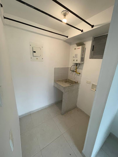 Apartamento en arriendo en La Castellana, Medellín · foto 19 de 20