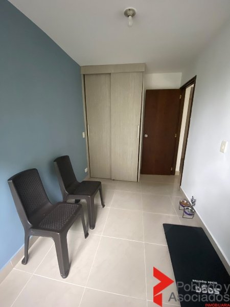 Apartamento en venta en El Poblado, Medellín · foto 3 de 10