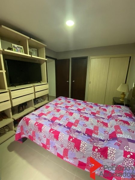 Apartamento en venta en El Poblado, Medellín · foto 5 de 10