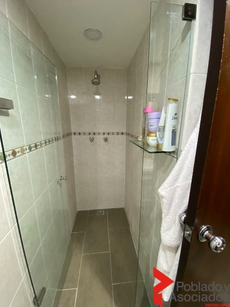Apartamento en venta en El Poblado, Medellín · foto 8 de 10