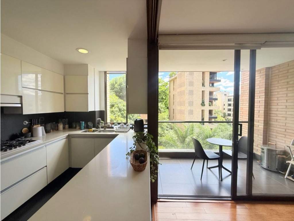 Apartamento en arriendo en El Campestre, Medellín · foto 5 de 15