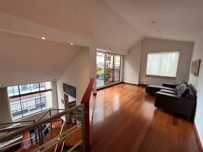 Apartamento de 4 alcobas en venta en Chico Norte, Bogotá, 307 m² · foto 7 de 16