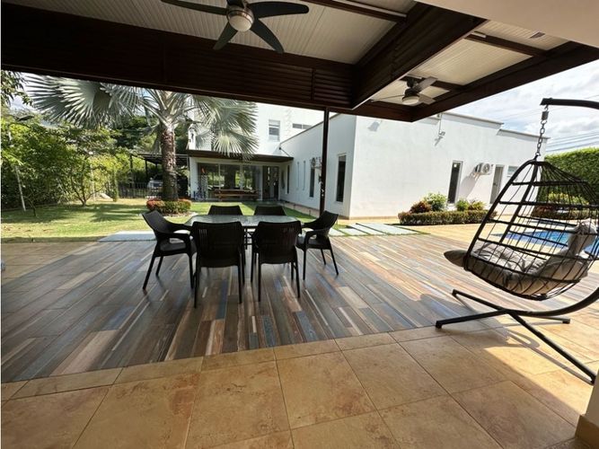 Casa de 5 alcobas en venta en Juan De Ampudia, Jamundí, 375 m² · foto 22 de 24