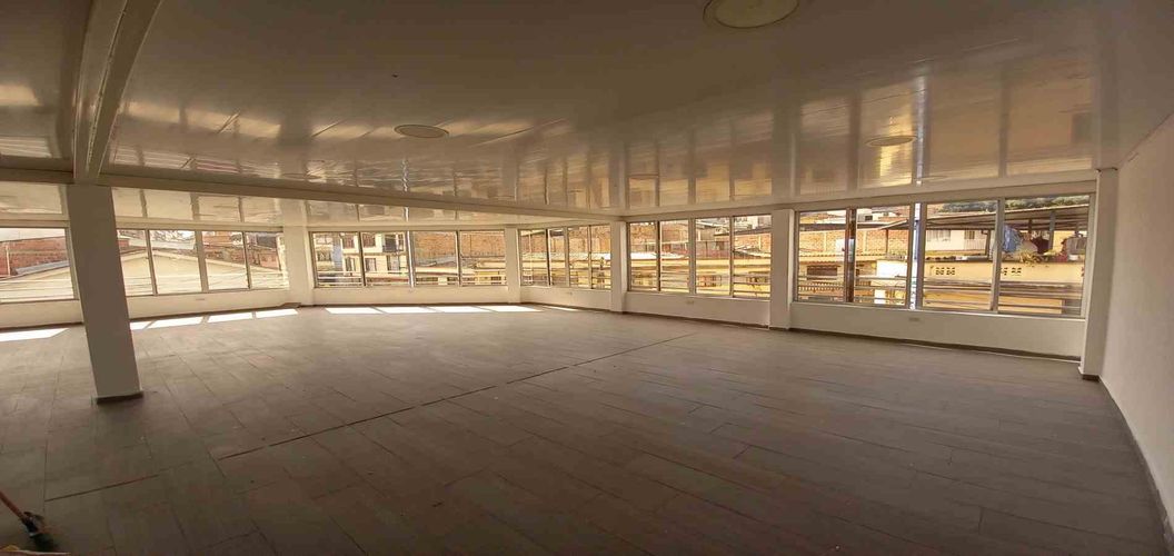 Local en arriendo en Linares, Manizales, 170 m² · foto 4 de 16