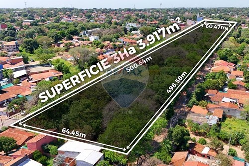 En Venta amplio terreno con salida de calle a calle, de 33.917m² en la ciudad de Lambaré - foto 1
