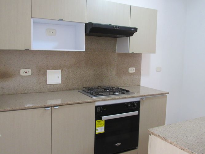 Casa de 3 alcobas en venta en Ciudad Country, Jamundí, 128 m² · foto 7 de 24