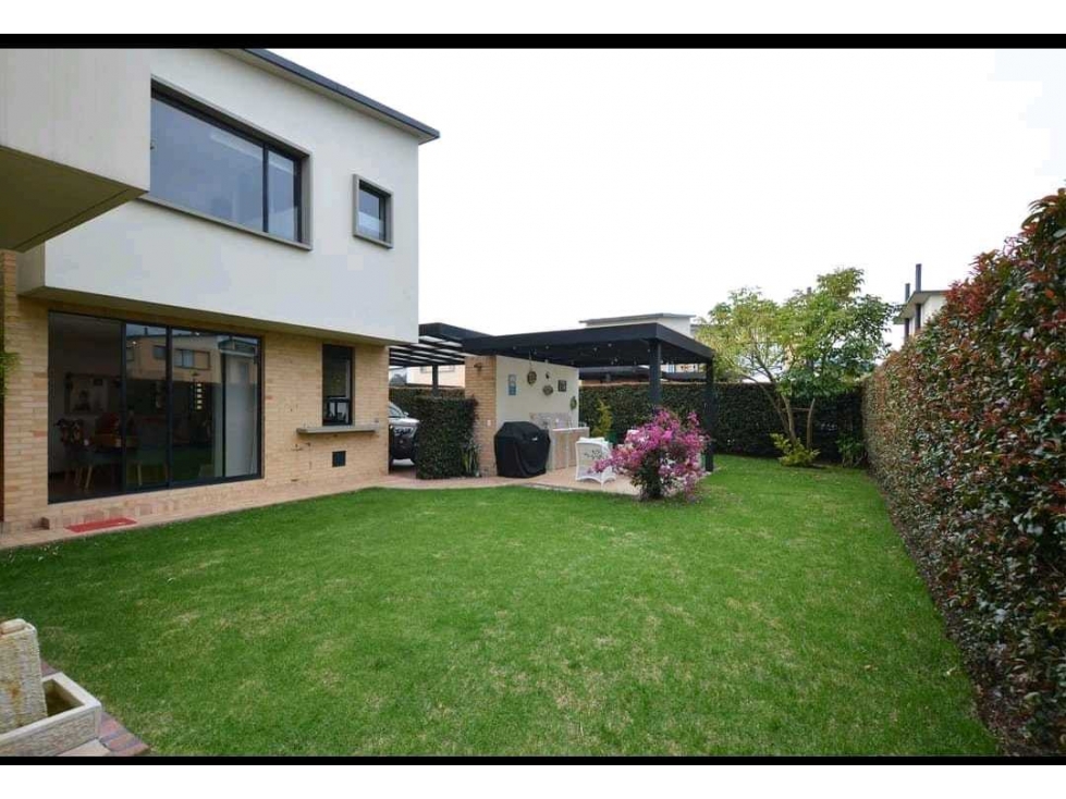 Casa en venta en Vda Canelon, Cajicá · foto 2 de 8