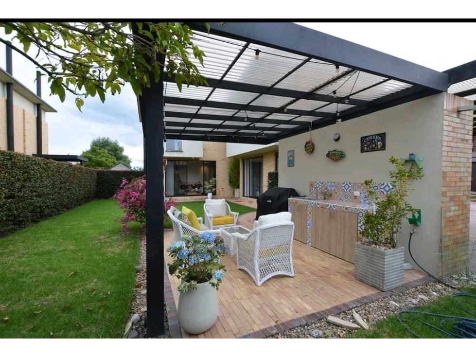 Casa en venta en Vda Canelon, Cajicá · foto 3 de 8