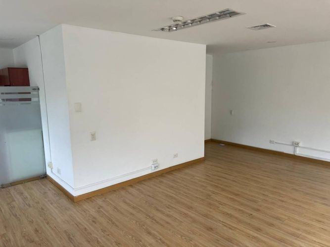 Oficina en arriendo en Las Palmas, Medellín, 50 m² · foto 7 de 15