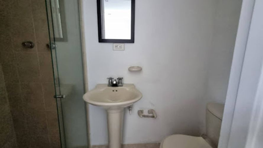 Apartamento de 3 alcobas en arriendo en San Diego, Medellín, 98 m² · foto 18 de 18