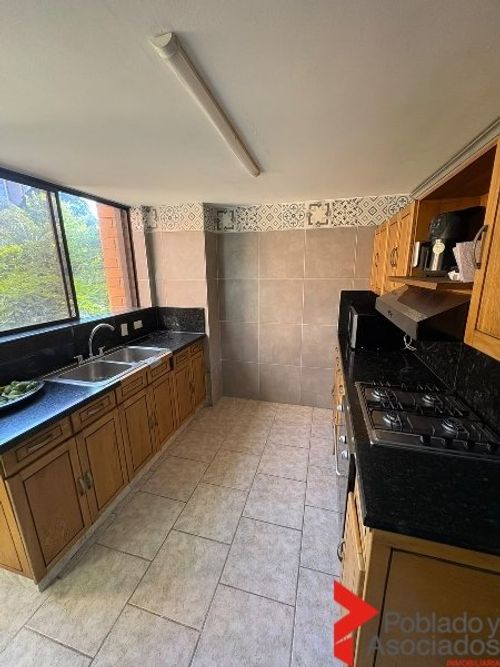 Apartamento de 4 alcobas en venta en Los Balsos, Medellín, 198 m² · foto 5 de 21