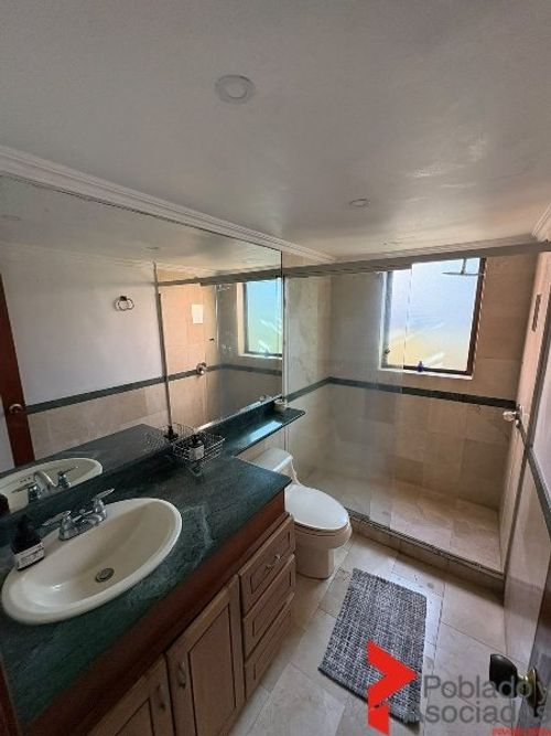 Apartamento de 4 alcobas en venta en Los Balsos, Medellín, 198 m² · foto 16 de 21
