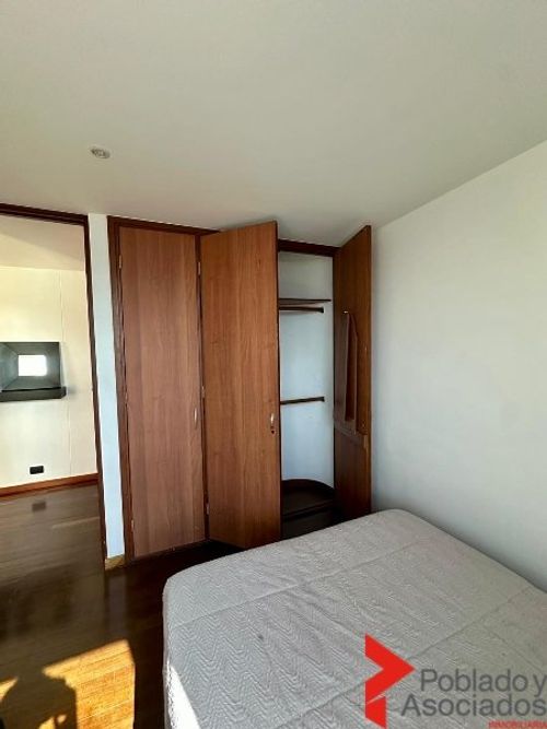 Apartamento de 2 alcobas en arriendo en Altos Del Poblado, Medellín, 106 m² · foto 11 de 17