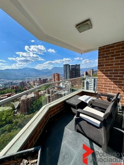 Apartamento de 2 alcobas en arriendo en Altos Del Poblado, Medellín, 106 m² · foto 15 de 17