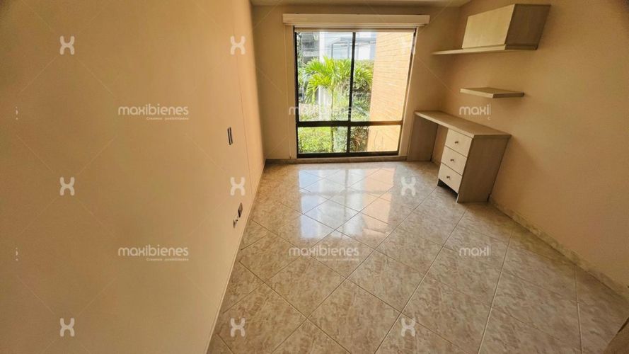 Casa de 4 alcobas en venta en Suramérica, Itagüí, 140 m² · foto 5 de 18